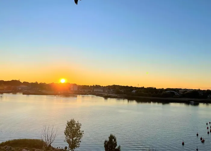 Ringi 37 Riverview * 派尔努